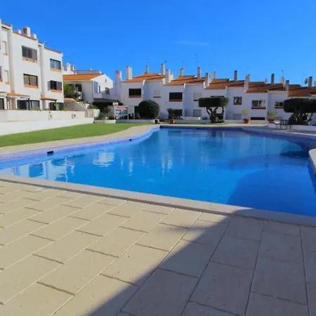 Center Monte Choro Flat With Pool Apartment