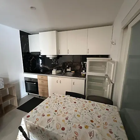 Center Monte Choro Flat With Pool Διαμέρισμα Αλμπουφέιρα
